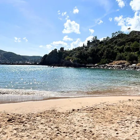 Lumineux, & Piscines - Appartement