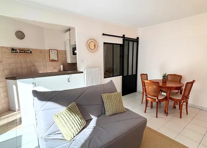 Lumineux, & Piscines - Mandelieu